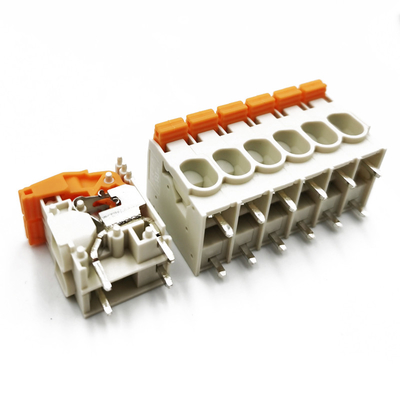 7.5mm Neigungs-Doppelreihen-Stoß im Frühjahr, der PWB-Verteiler 27A 300V quetschverbindet