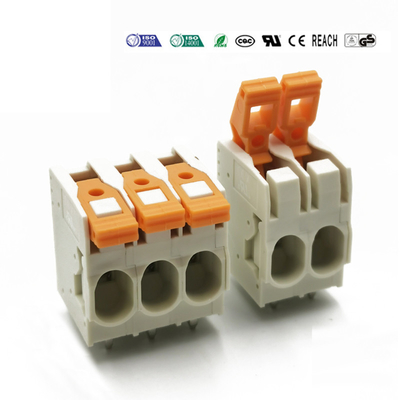 7.5mm Neigungs-Doppelreihen-Stoß im Frühjahr, der PWB-Verteiler 27A 300V quetschverbindet