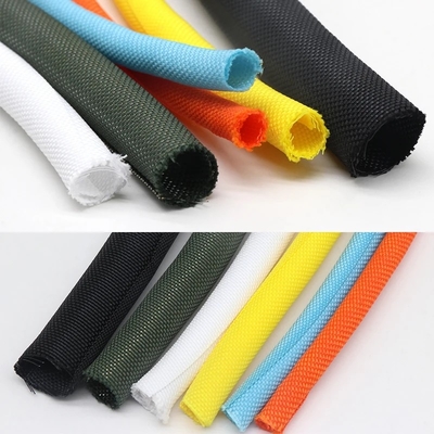 Farbige selbstschließende geflochtene Kabelhülle PET selbstschließende isolierte Drahtkabel Wrap Tube