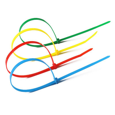 2.5mm x 150mm bunte Plastikselbstsichernde Verpackenkabel-Draht-Zipnylonbindungen