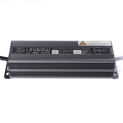 DC 12V 60W wasserdichten LED Fahrer Power Supply IP67 beleuchtend des Transformator-gab AC170-250V Adapter für LED-Streifen ein