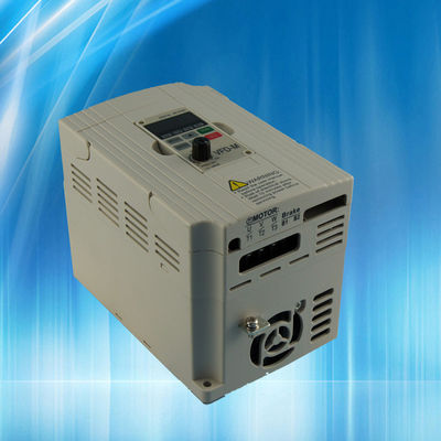 Frequenz Wechselstrom-Servofahrer 0.4kw 0.75kw 1.5kw 3 pH 380V - Inverter-Delta 460V VFD015M43B kompatibel