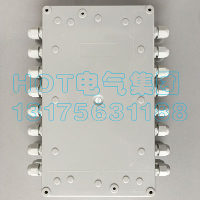 Elektrischer Einschließungs-Rohr-Anschlusskasten 250*150*200mm mit Schienen-Verteilern 600V 32A des Lärm-UKK5
