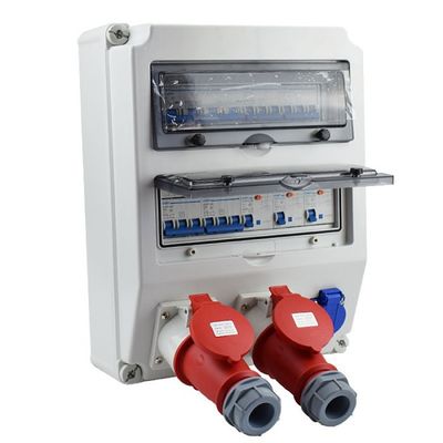 Im Freien elektrischer Kasten Plastikwechselstrom 380V - 400V des wasserdichten elektrischen Sockel-IP65